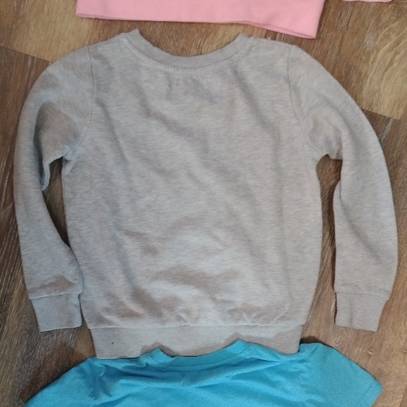 Champion Pink and Gray Sweatshirts Text - Picture 6 of 10